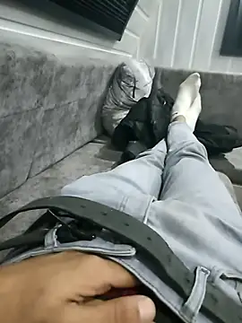 ferdi353535 online show from April 26, 2026, 9:56 pm