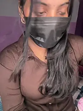 miss eyekiller12 online show from May 19, 2026, 6:14 pm