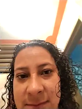 Snapshot of Sofia_Alane chatting on April 22, 2026, 10:06 am Sofia Alane online show from April 22, 2026, 10:06 am