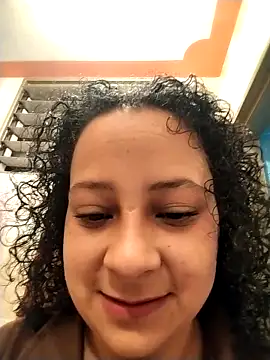 Snapshot of Sofia_Alane chatting on April 24, 2026, 9:12 am Sofia Alane online show from April 24, 2026, 9:12 am