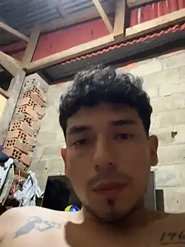 calientechicoloko online show from April 2, 2026, 5:16 am