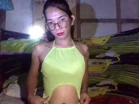 Snapshot of Lady_trix01 chatting on May 1, 2026, 4:00 pm Lady trix01 online show from May 1, 2026, 4:00 pm