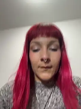 Snapshot of Amelie-RedHoney chatting on June 7, 2026, 5:55 am Amelie-RedHoney online show from June 7, 2026, 5:55 am