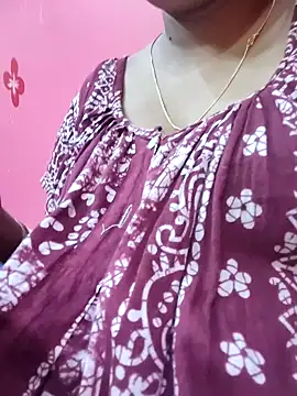 itz-priya online show from April 14, 2026, 10:16 pm