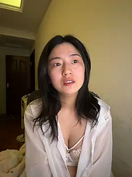 Olivia PINK0322 online show from April 21, 2026, 12:11 pm