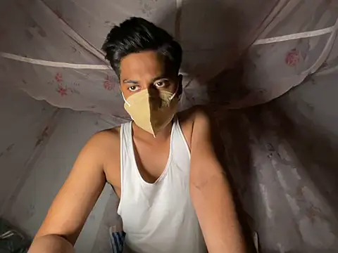 sinner2511 online show from March 31, 2026, 4:40 pm