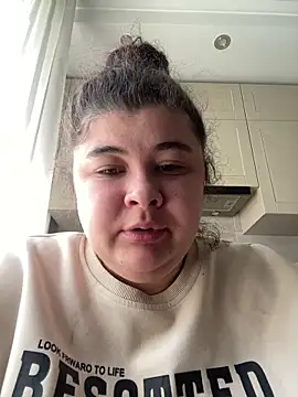 curly elise online show from March 29, 2026, 9:53 am