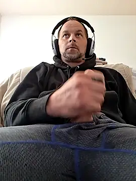 middickstroking online show from March 29, 2026, 10:10 pm