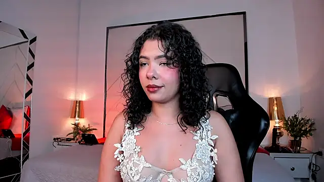 Celene Rosejs online show from June 30, 2026, 7:26 pm