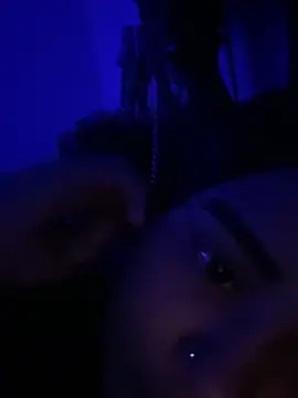 Snapshot of Valerials chatting on April 7, 2026, 7:31 am Valerials online show from April 7, 2026, 7:31 am