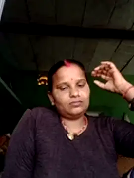Snapshot of Shivani09900 chatting on July 1, 2026, 7:54 am Shivani09900 online show from July 1, 2026, 7:54 am