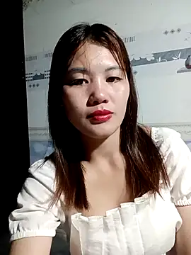 meg 06 online show from May 5, 2026, 1:52 pm