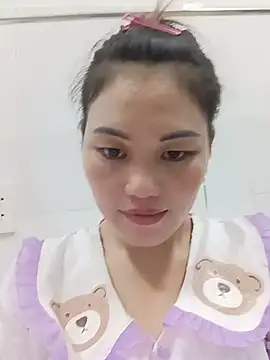 Snapshot of meg_06 chatting on July 14, 2026, 1:06 pm meg 06 online show from July 14, 2026, 1:06 pm