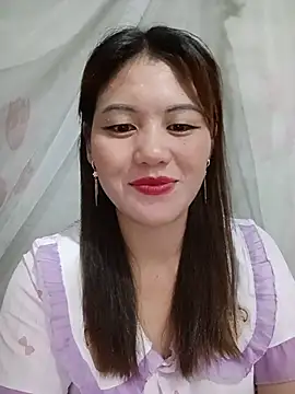 Snapshot of meg_06 chatting on July 16, 2026, 9:32 pm meg 06 online show from July 16, 2026, 9:32 pm
