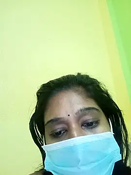 bannerjeesneha20 online show from April 7, 2026, 7:58 pm