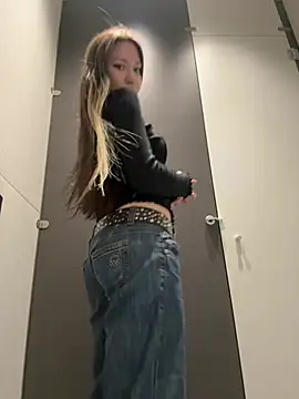 Snapshot of SaintSquirt chatting on June 11, 2026, 7:28 am SaintSquirt online show from June 11, 2026, 7:28 am