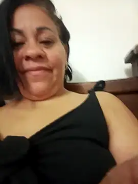Snapshot of Veronica_missbigg chatting on April 10, 2026, 1:22 am Veronica missbigg online show from April 10, 2026, 1:22 am
