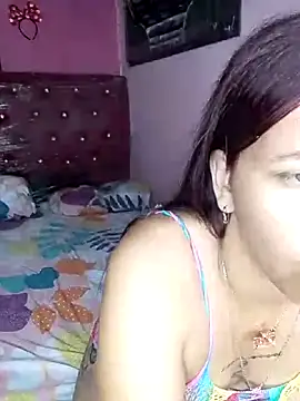 Arielybambi online show from April 13, 2026, 10:21 am