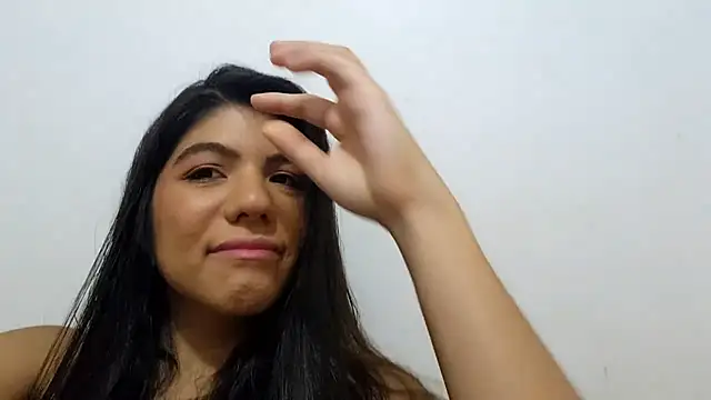 Snapshot of LeaRyan chatting on March 25, 2026, 10:16 pm LeaRyan online show from March 25, 2026, 10:16 pm