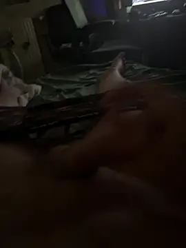 Snapshot of Mateo352 chatting on March 25, 2026, 2:28 am Mateo352 online show from March 25, 2026, 2:28 am