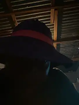 Izinja28 online show from April 17, 2026, 12:52 pm