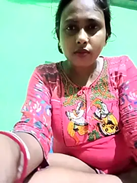 Snapshot of puja560 chatting on June 22, 2026, 2:36 pm puja560 online show from June 22, 2026, 2:36 pm