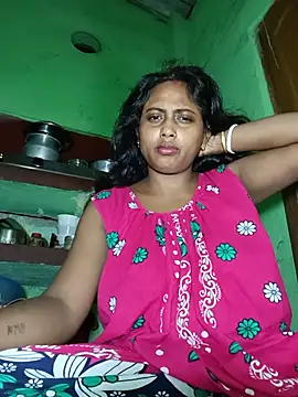 Snapshot of puja560 chatting on June 23, 2026, 4:16 pm puja560 online show from June 23, 2026, 4:16 pm