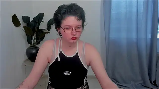 Jesika hotty online show from March 31, 2026, 7:31 am