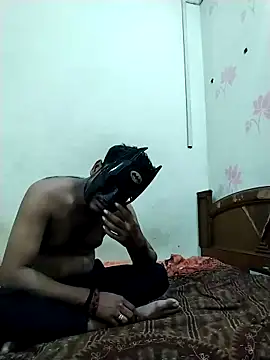 KissMyVibee online show from April 23, 2026, 7:16 pm