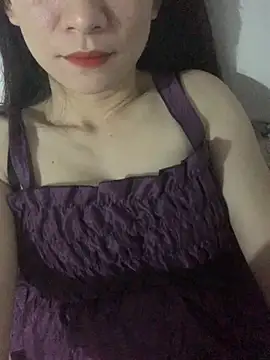 Nini-896 online show from April 20, 2026, 1:36 pm