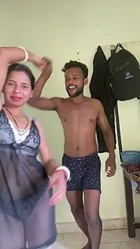 Snapshot of hornysofiya chatting on April 14, 2026, 4:18 am hornysofiya online show from April 14, 2026, 4:18 am