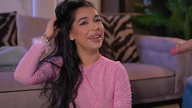 CherrieTeen online show from April 28, 2026, 8:41 am
