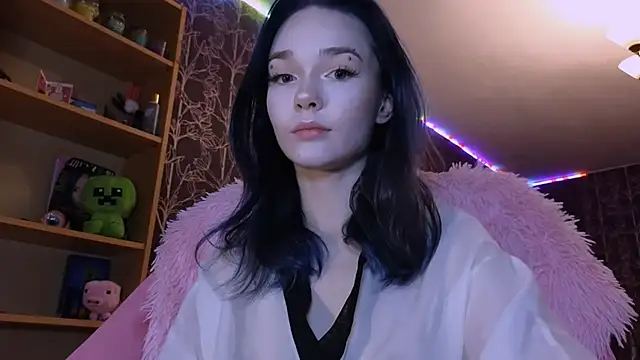 baby onface online show from June 29, 2026, 7:03 pm