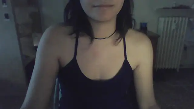 Snapshot of HoneyDrip_1 chatting on July 1, 2026, 5:56 pm HoneyDrip 1 online show from July 1, 2026, 5:56 pm