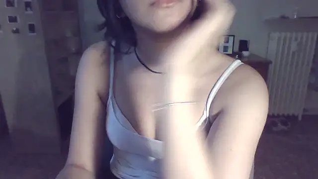 Snapshot of HoneyDrip_1 chatting on July 8, 2026, 4:00 pm HoneyDrip 1 online show from July 8, 2026, 4:00 pm