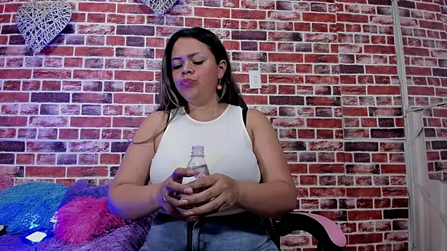 Miss Pecados online show from June 1, 2026, 7:59 pm