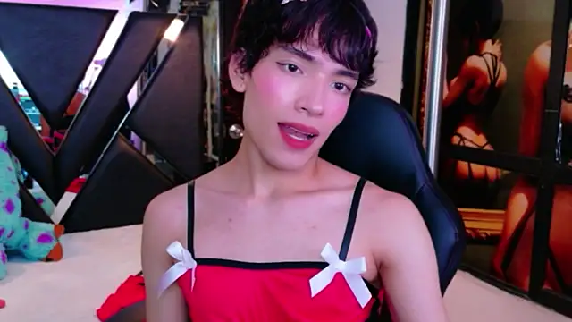 IsaacNovaa online show from May 3, 2026, 9:04 am