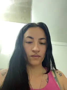 Snapshot of kimberly_peter chatting on April 28, 2026, 11:26 am kimberly peter online show from April 28, 2026, 11:26 am