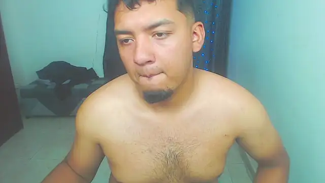 Itsdavidxxx online show from May 7, 2026, 1:16 pm