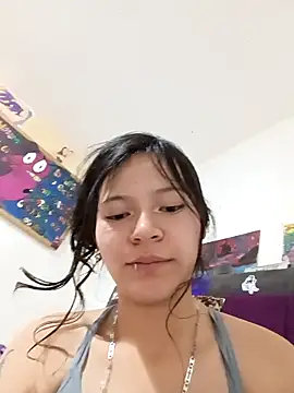 Snapshot of Ninffa_sweet21 chatting on May 9, 2026, 7:24 am Ninffa sweet21 online show from May 9, 2026, 7:24 am