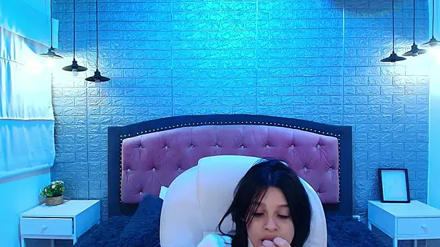 mia velvetk online show from March 27, 2026, 8:37 am