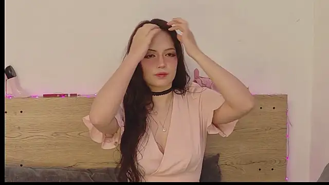 Snapshot of Sweet_Alice_S chatting on May 1, 2026, 9:25 am Sweet Alice S online show from May 1, 2026, 9:25 am