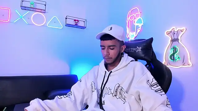 Snapshot of Red_4KT chatting on March 26, 2026, 9:09 pm Red 4KT online show from March 26, 2026, 9:09 pm