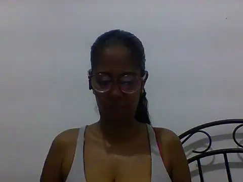 Karen La Flaca online show from April 5, 2026, 5:21 pm