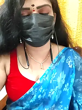 meenakshi cutie online show from March 25, 2026, 1:06 pm