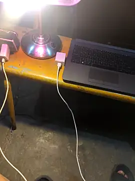 Snapshot of Tunegro22cm chatting on April 16, 2026, 5:41 am Tunegro22cm online show from April 16, 2026, 5:41 am