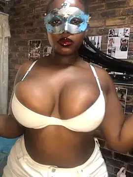Snapshot of HornyMysteryx chatting on April 15, 2026, 2:46 pm HornyMysteryx online show from April 15, 2026, 2:46 pm