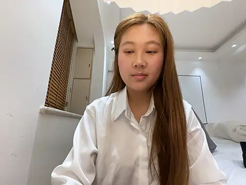 tutu512 online show from April 26, 2026, 2:48 pm