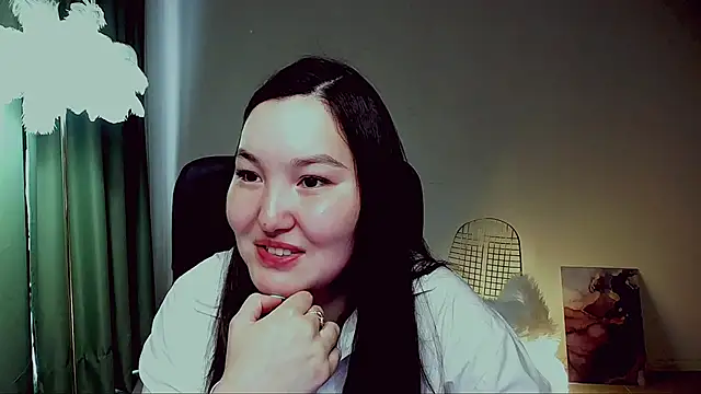 CamilaMartiez online show from May 16, 2026, 1:10 pm