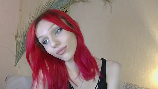 Kirana Hayes online show from April 24, 2026, 1:24 pm